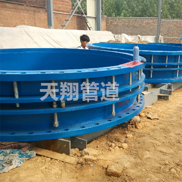 �Ͼ������s���^