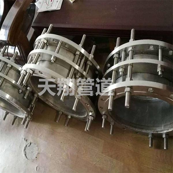 ���������P���s���^